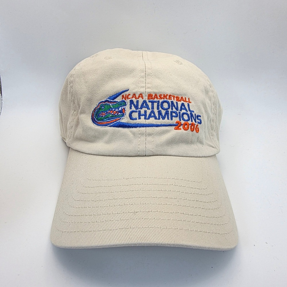 Twins Enterprise Florida Gators Hat Mens OSFM Khaki 2006‎ NCAA Champions Dad Cap
